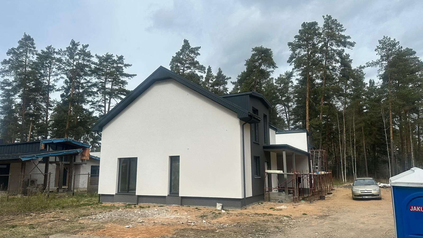 Family house photo 8