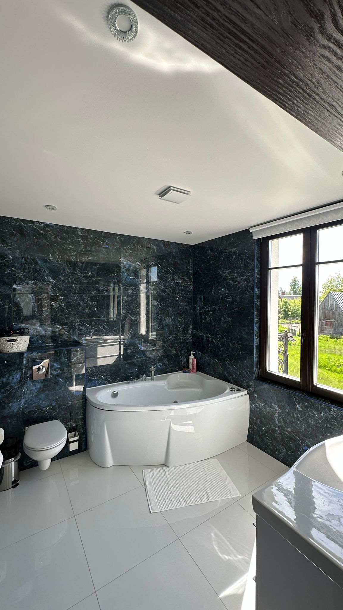 Grand Baltezers luxury private stay photo
